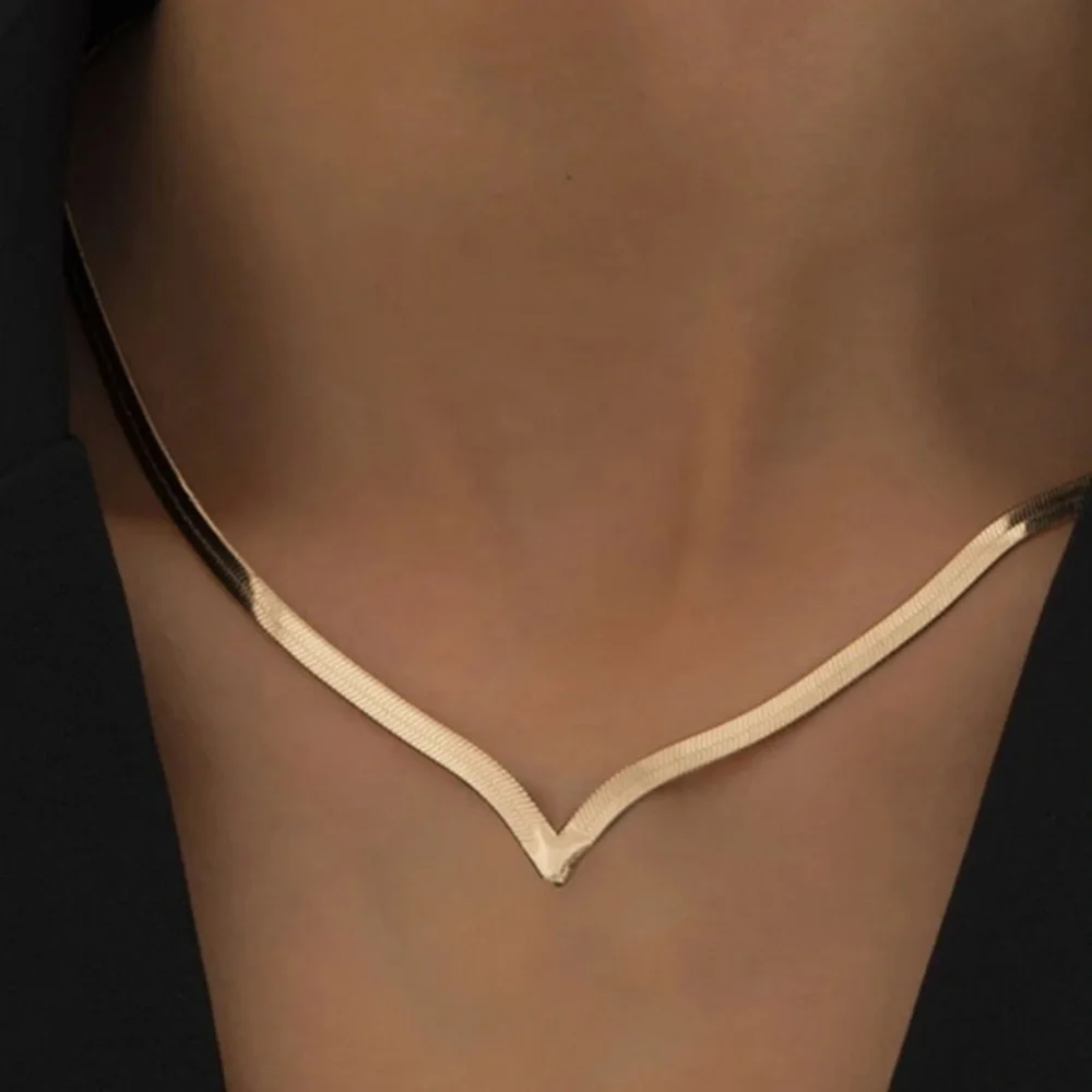 Flat‎ snake link chain choker gold plated necklace